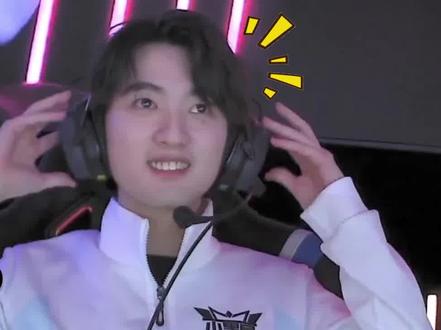 IEM墨尔本2025总决赛：最佳亮点、评论、表情包、网红反应