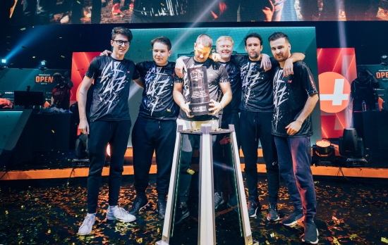 Rookie谈选手红温：没有队伍不红就能拿冠军 S8也是因为红才夺冠的